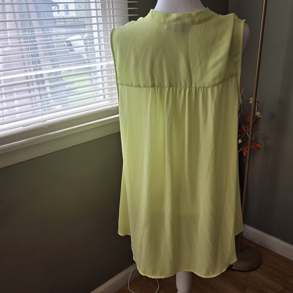 Alfani Top sz 14 lime green - Picture 5 of 5
